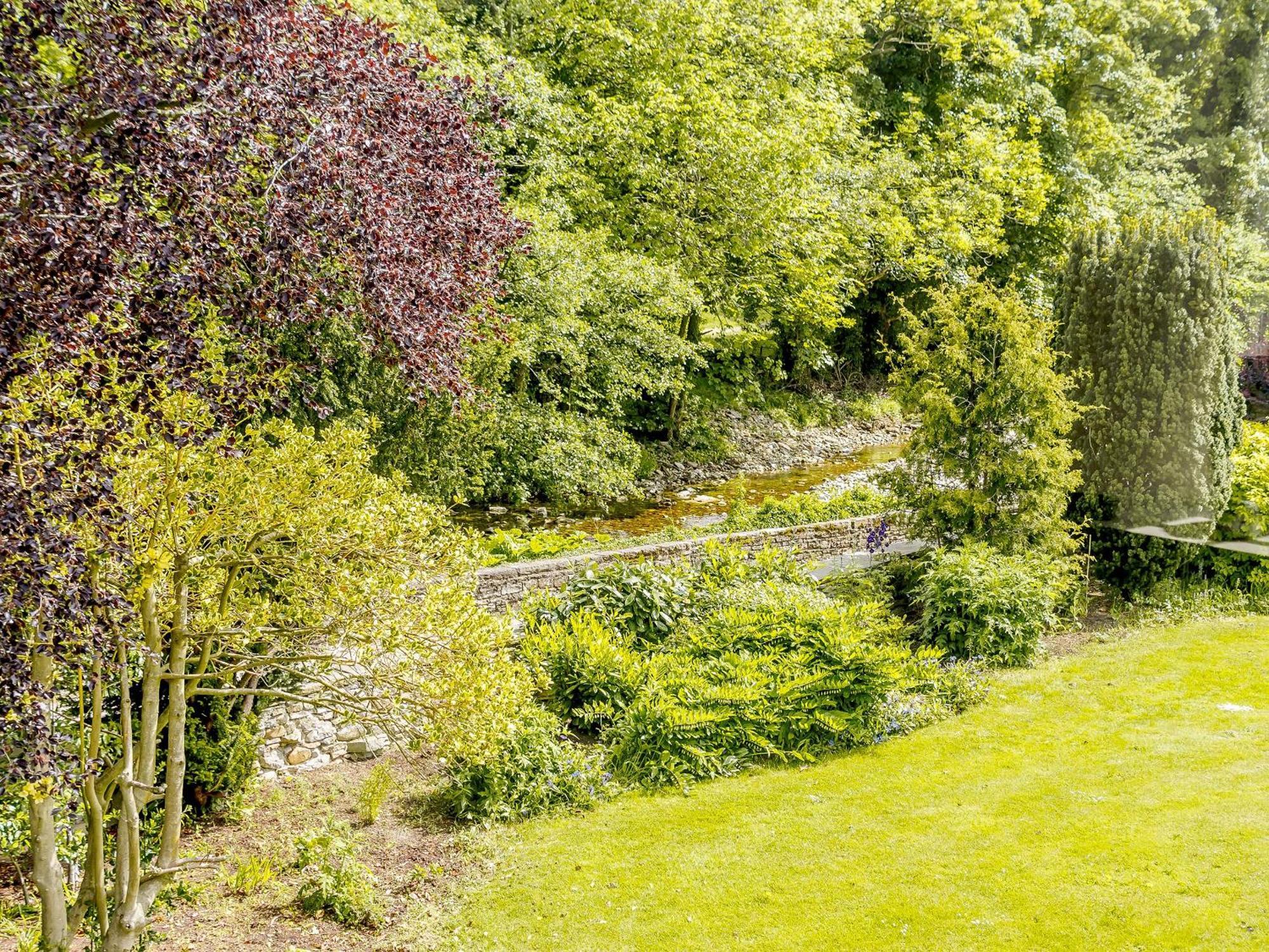 Coach House - E5120 Villa West Burton Buitenkant foto