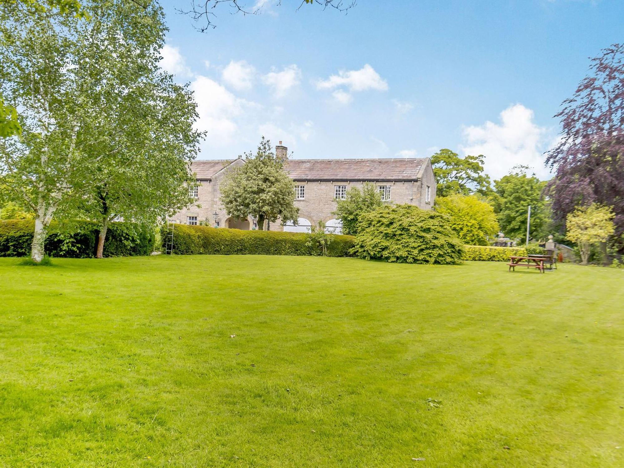 Coach House - E5120 Villa West Burton Buitenkant foto